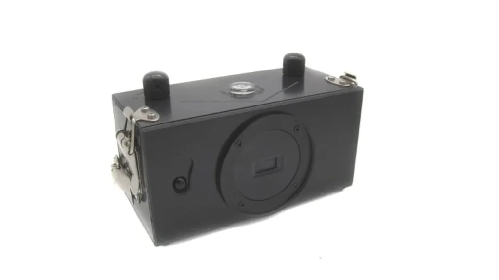 How Does a Pinhole Camera Work